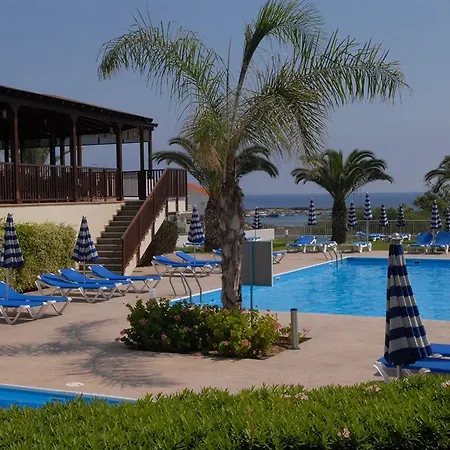 Iris Hotel
