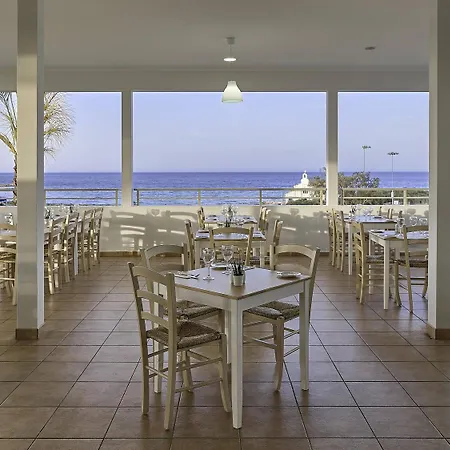 Hotel Iris Protaras