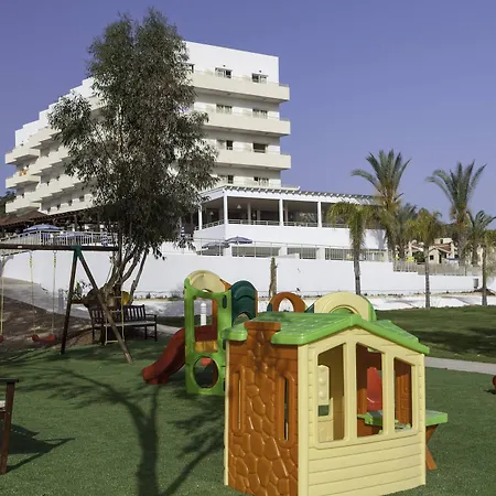 Iris Hotel Protaras