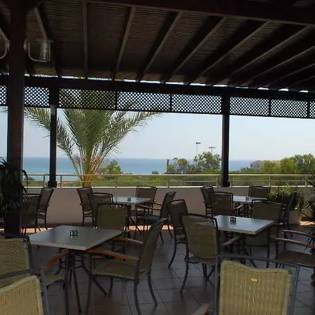 Hotel Cavo Zoe Seaside 3*
